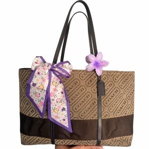 Coach Signature Lozenge Tote Shoulder  Bag Y2K Vintage